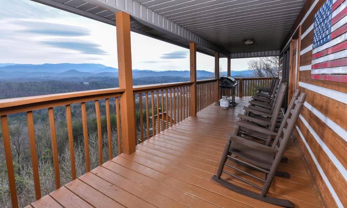 Smoky View With A Twist Villa Pigeon Forge Eksteriør billede