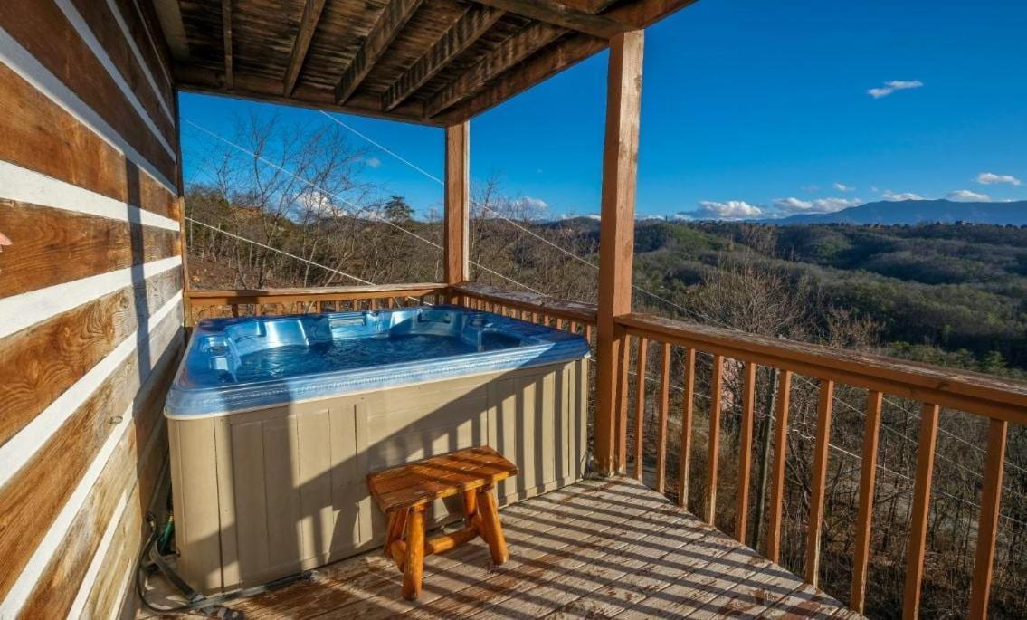 Smoky View With A Twist Villa Pigeon Forge Eksteriør billede